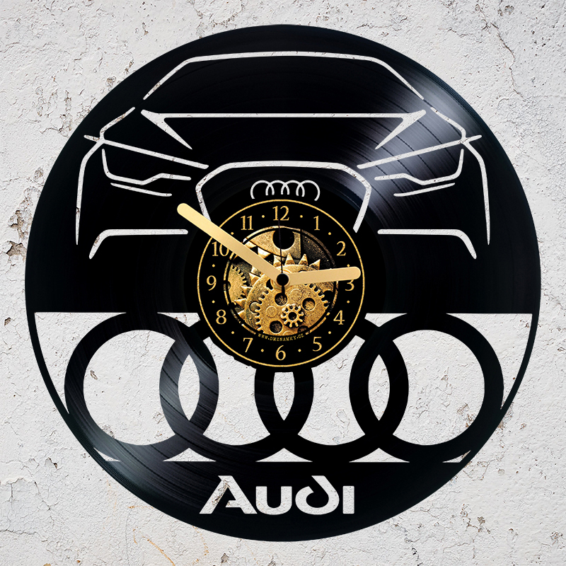 Hodiny Audi