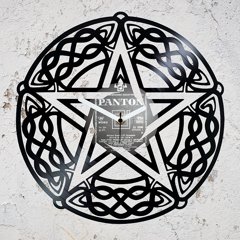Hodiny Pentagram