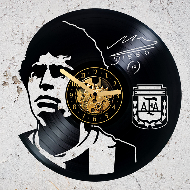 Hodiny Diego Maradona