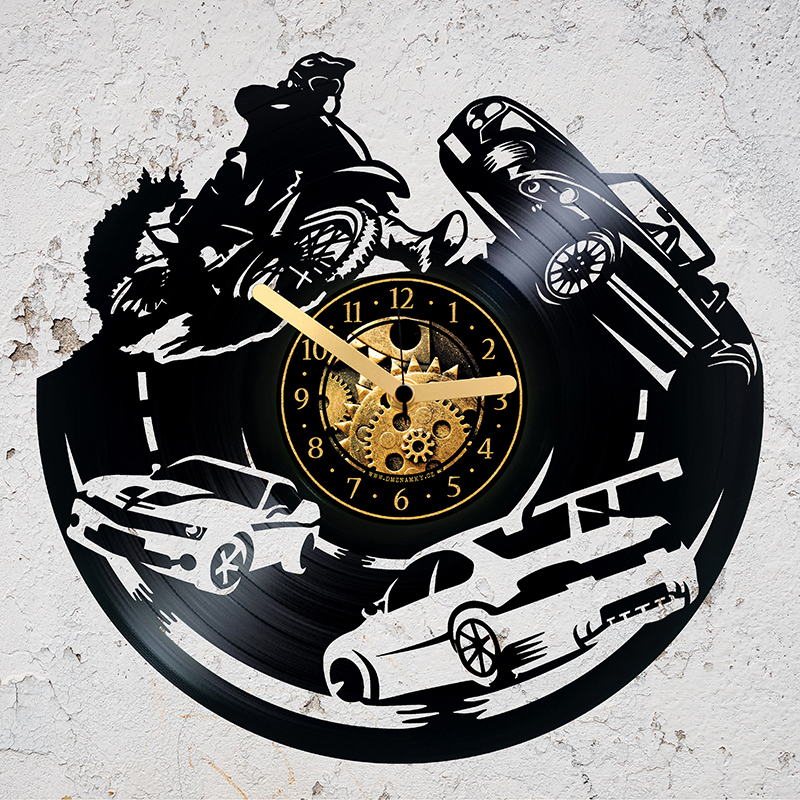 Hodiny Auto Moto