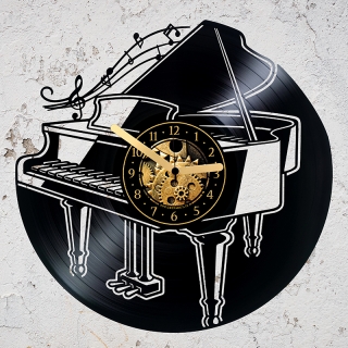 Hodiny Piano